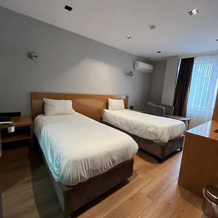 Hotel Elite Marmara Bosphorus Camlica 3*