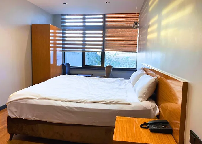 Elite Marmara Bosphorus çamlıca 3*