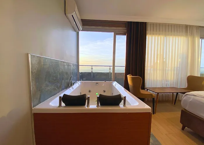 Elite Marmara Bosphorus çamlıca 3*