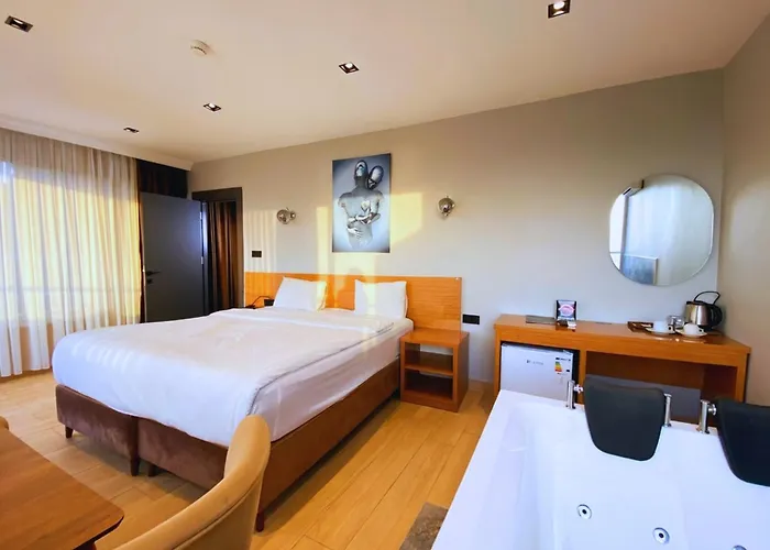 Otel Elite Marmara Bosphorus çamlıca 3*