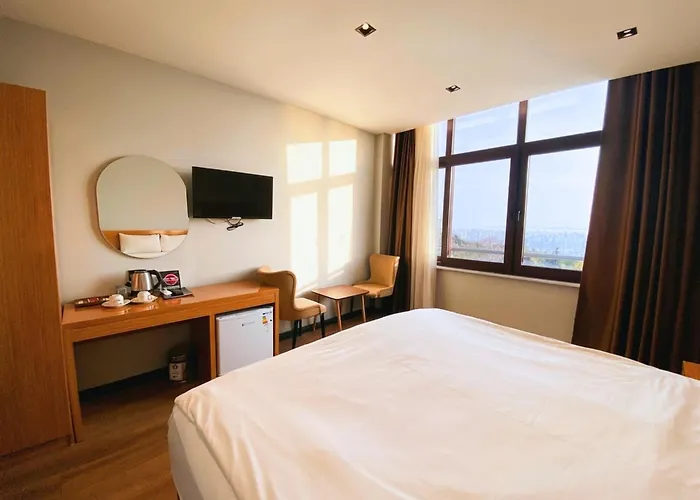 Elite Marmara Bosphorus çamlıca Otel 3*