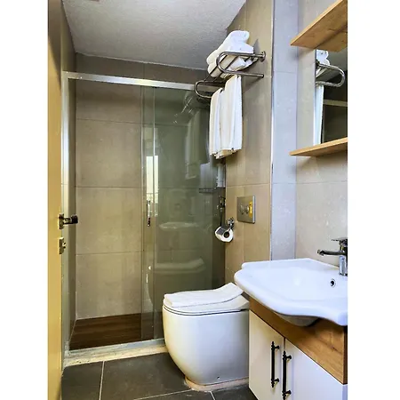 Elite Marmara Bosphorus Camlica מלון 3*